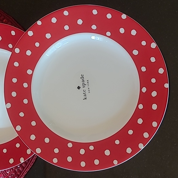 ♠️Kate Spade Red Dot Accent Plates - Picture 2 of 7